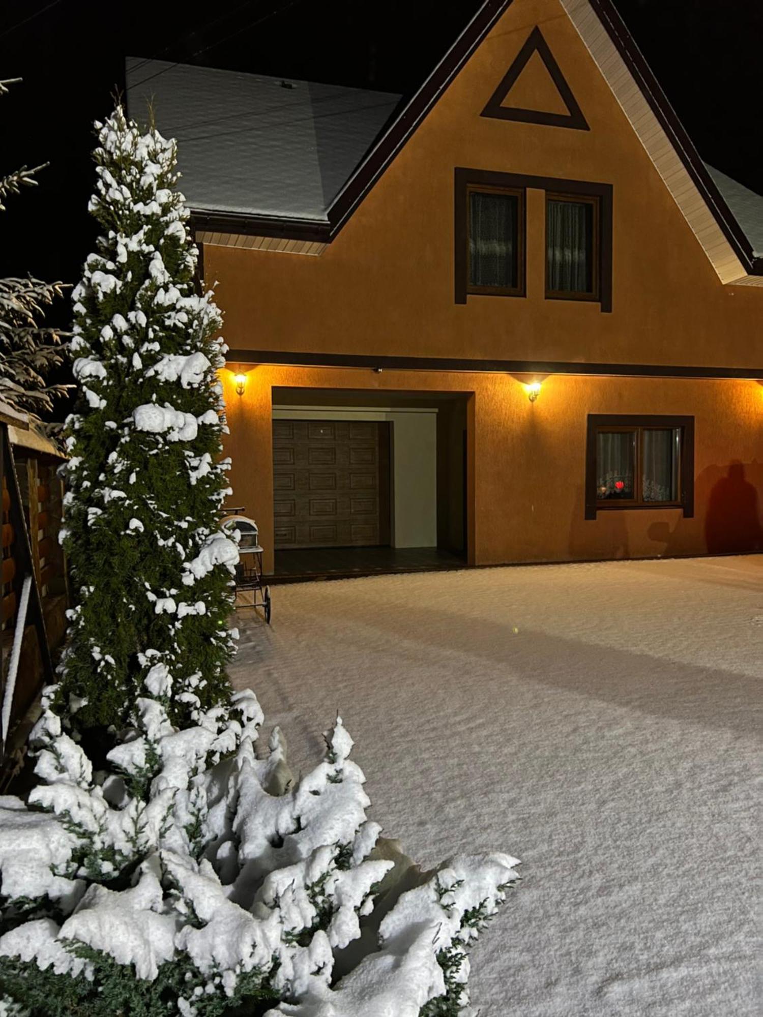 Vila U Troh Brativ Plavja Exteriér fotografie
